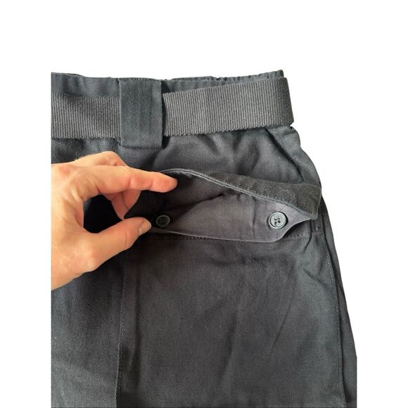 NEW Aritzia TNA Cargo Mini Shorts size XXL Black Belted - Picture 10 of 15